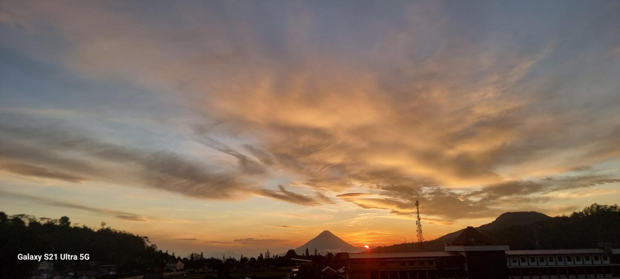 Bajawa-Roo Hotel Экстерьер фото