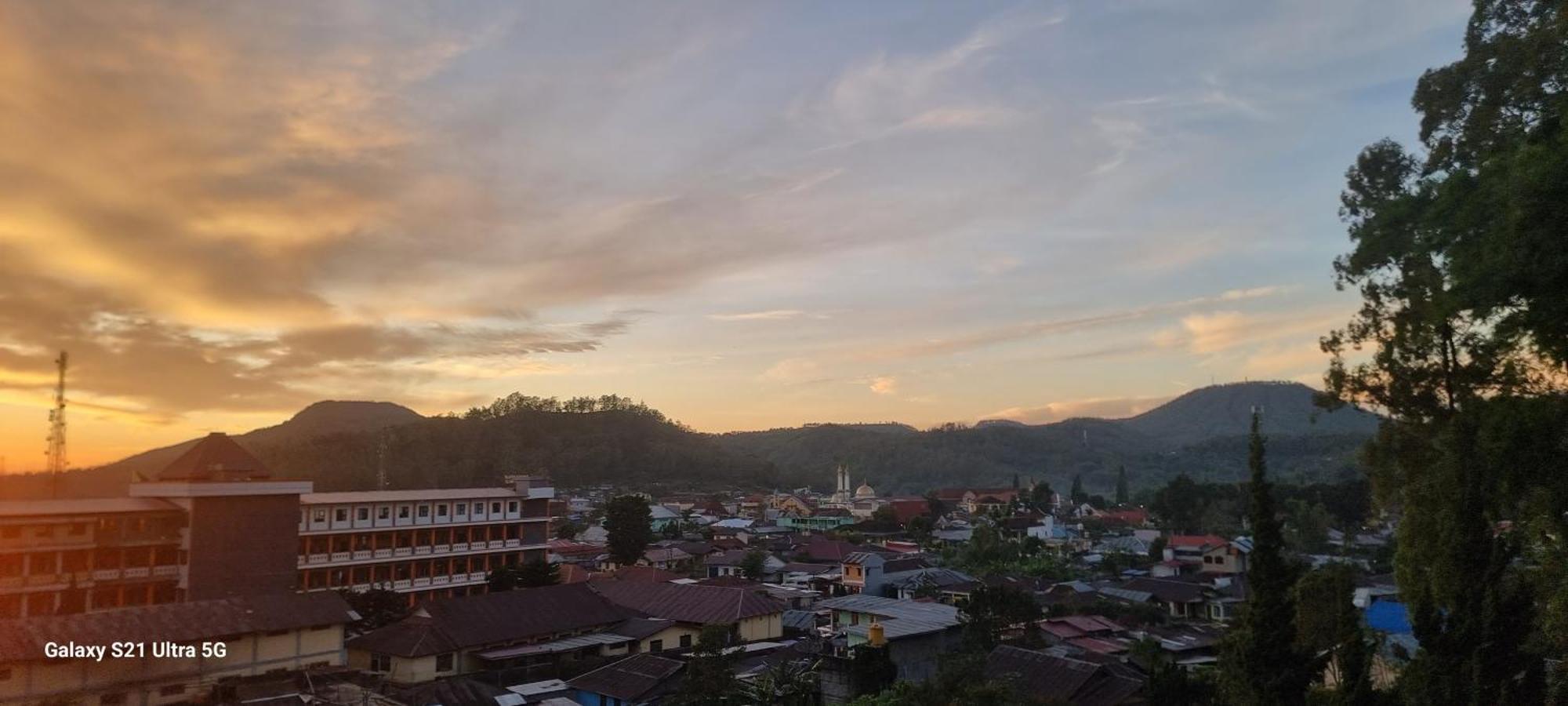 Bajawa-Roo Hotel Экстерьер фото